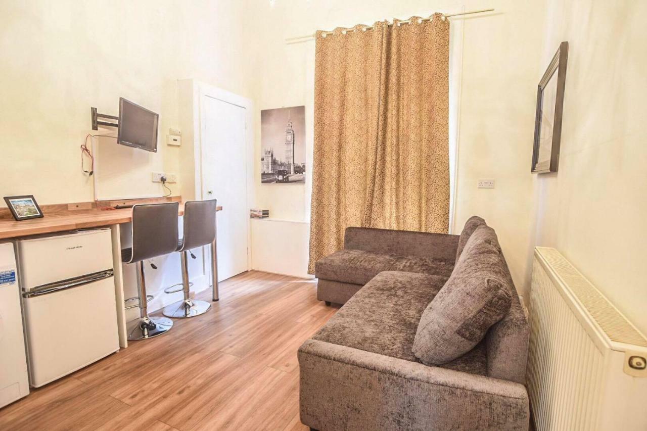 Edinburgh Ground Floor City Centre Flat Close To Princess Street Exterior photo